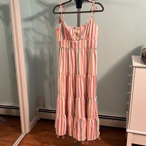 Chicwish Multicolored MIDI Dress: size Large
